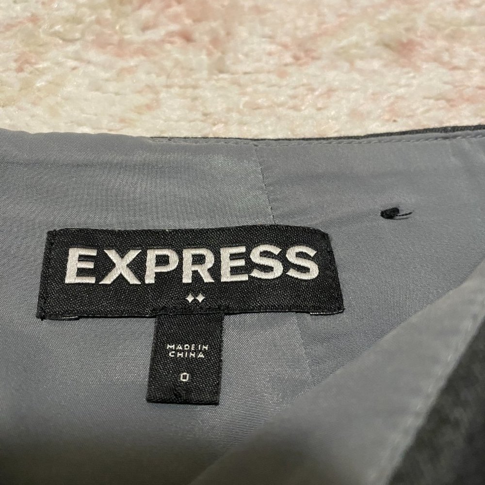 Express Skirt Dark Gray | Pencil Skirt | Size 0 - Picture 3 of 5